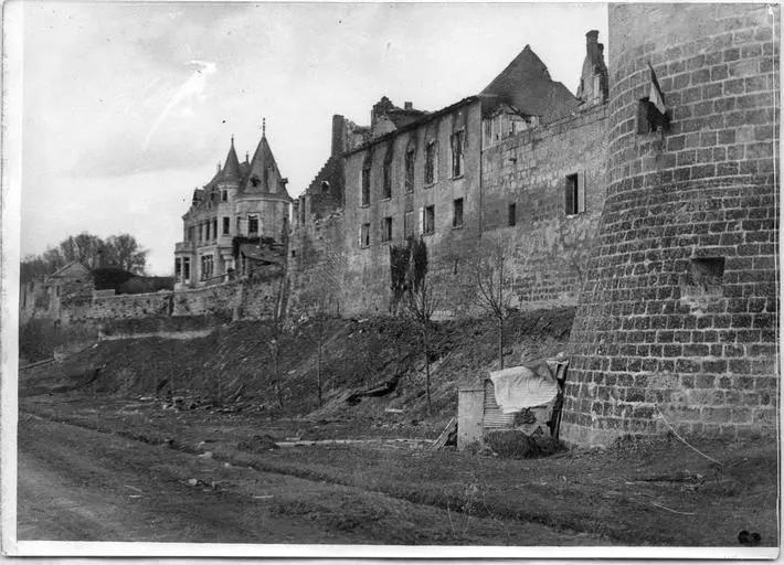 1917.03.30, Fortification, Aspect des murs d'enceinte