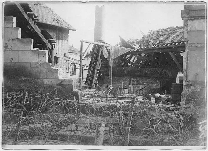 Faubourg Saint-Vaast : les ruines de l'usine à gaz