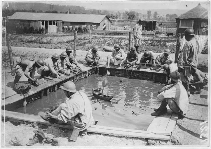 Le lavoir du camp