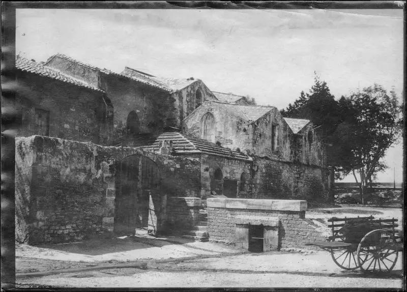 1916.11, Hôtel de Ville, Façade sur le jardin