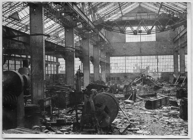 Société des mines de Courrières. Bâtiment détruit