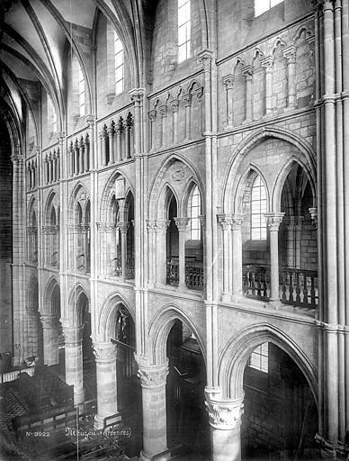 1893 (avant), Eglise, Vue intérieure de la nef, côté sud