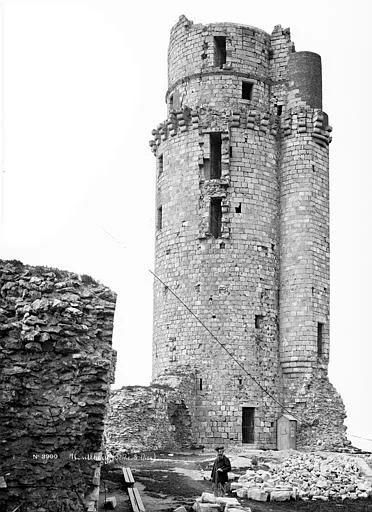 1893 (avant), Château (ancien), Donjon