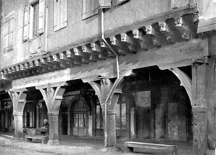 1893 (avant), Maison, Façade sur rue : Galerie