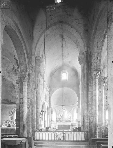 Vue intérieure de la croisée et du choeur