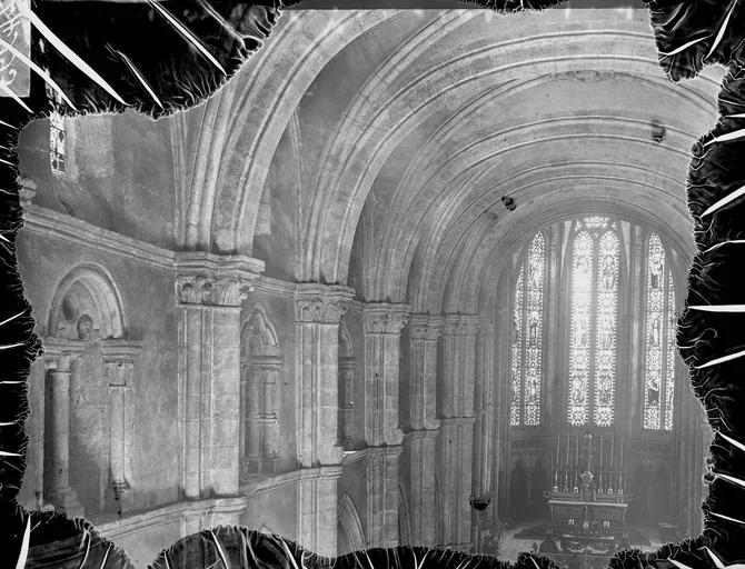 1914 (avant), Eglise Saint-Maurice, Nef, vue de l'entrée