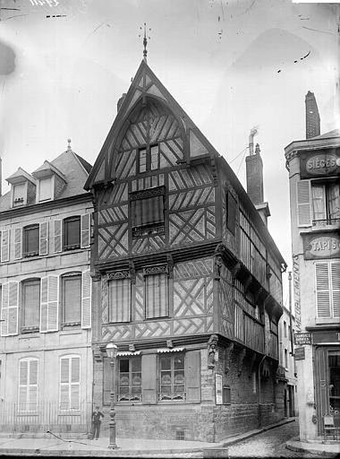 Maison à pans de bois, Vue d'ensemble