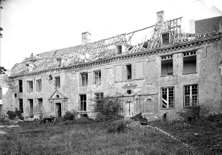 1920, Presbytère