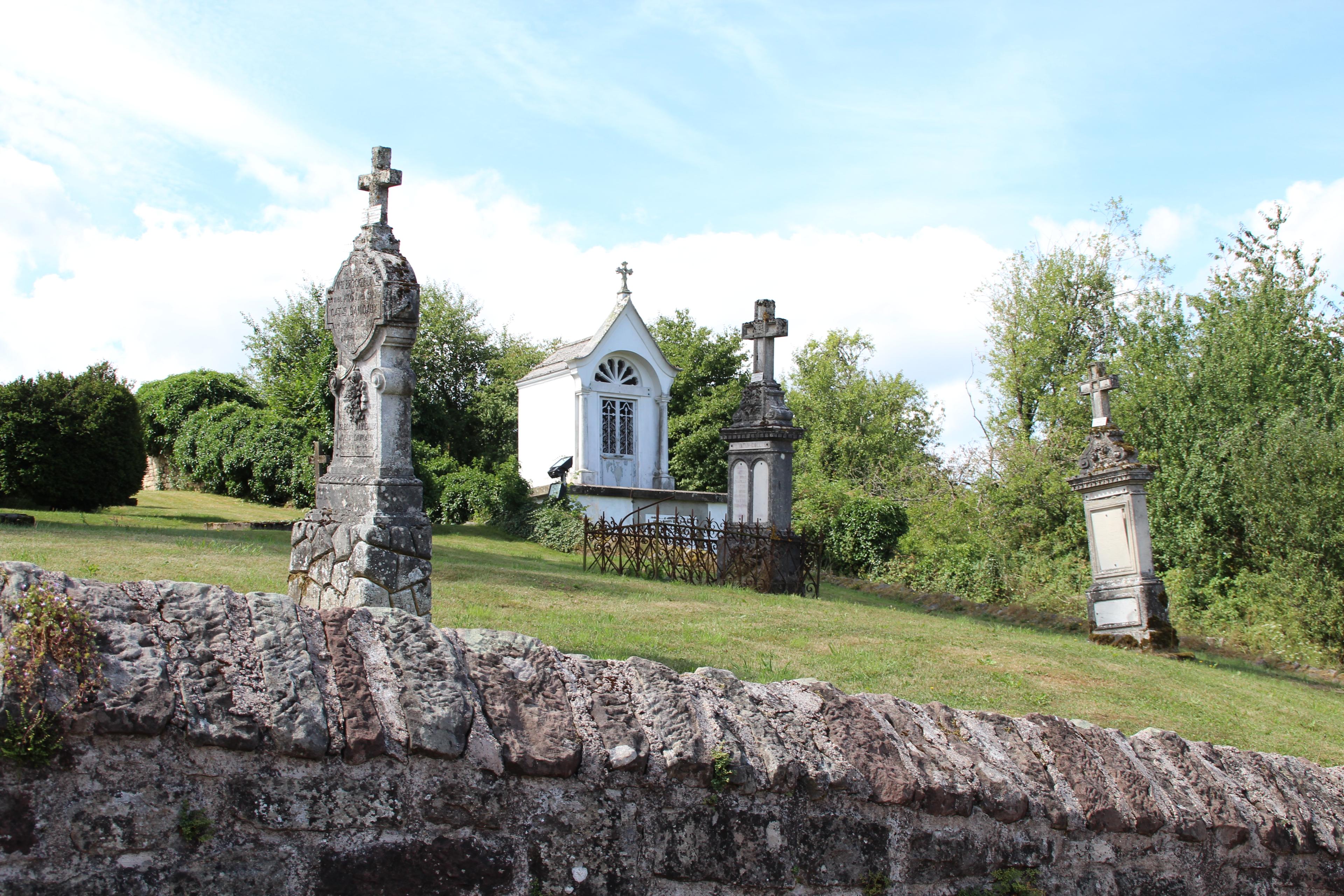 Cimetière de Bouligney en 2013 7