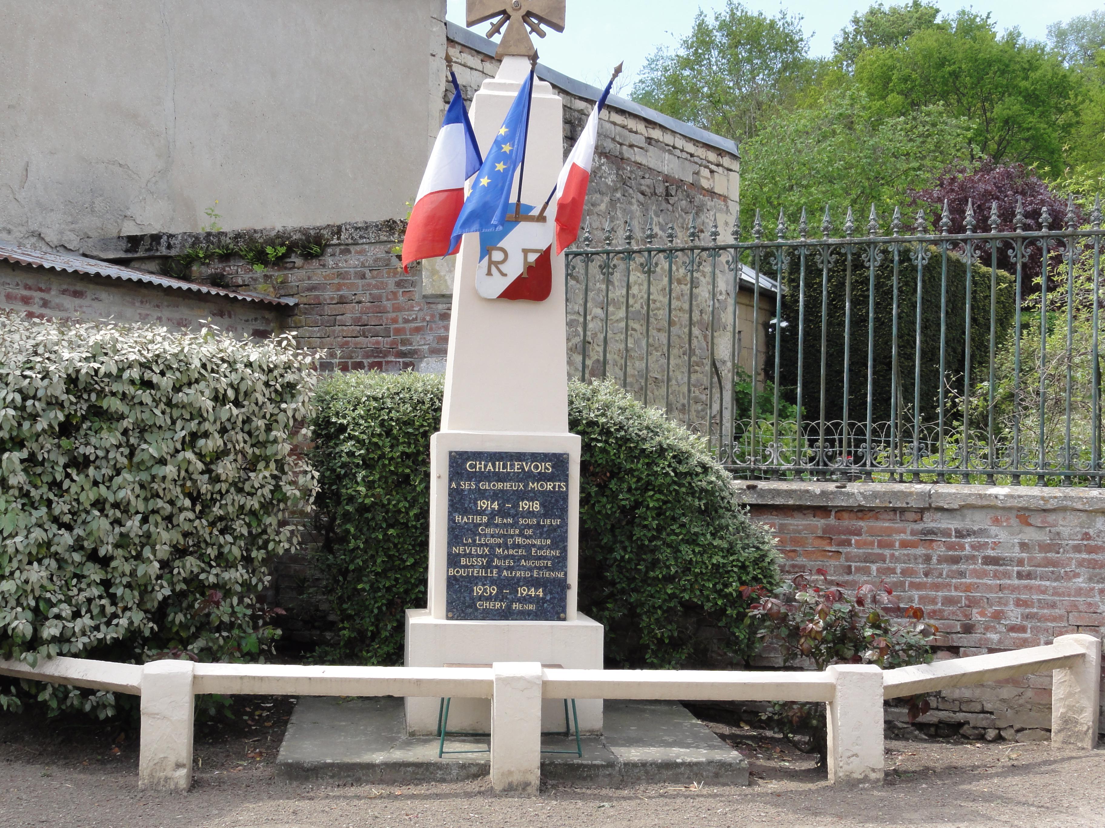 Chaillevois (Aisne) monument aux morts